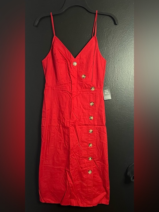 Express Dresses & Skirts - EXPRESS 🔥 Tomato Red Midi Dress with Slant Button Detail